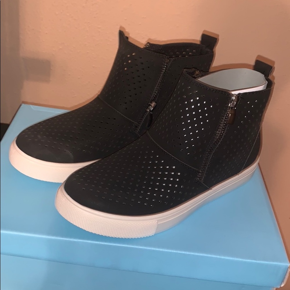 Pierre Dumas sneakers